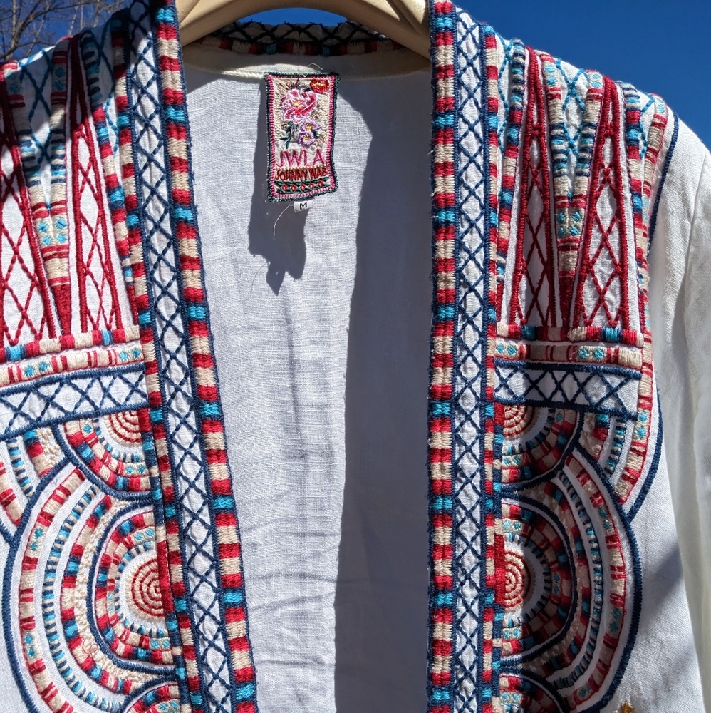 Johnny Was Embroidered White Linen Tunic